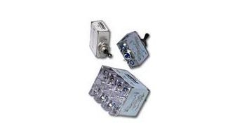 AP17-1-61F-502 Cir Brkr Hyd Mag