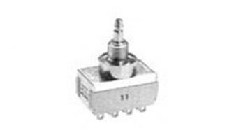 MTA306D04 Toggle Switches 3PDT ON-NONE-ON PANEL MT SOLDER LUG