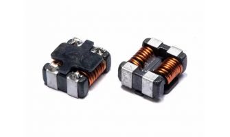 AQF1260501YSB 700Ω Impedance, 8A, 1260 Power Line Common Mode Choke, Operating temp.: -40°C ~ +125°C